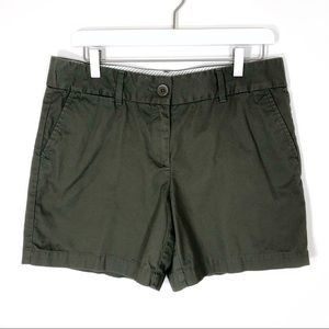 Loft The Riviera Short olive green size 8